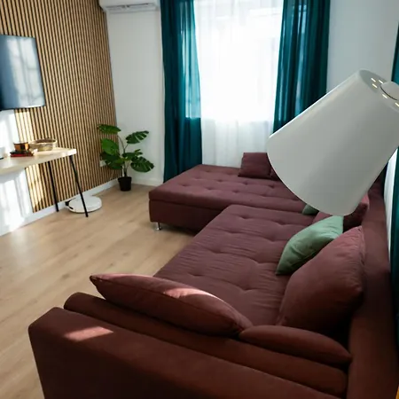 Flh - B 153 - Parking&outdoor Space דירה